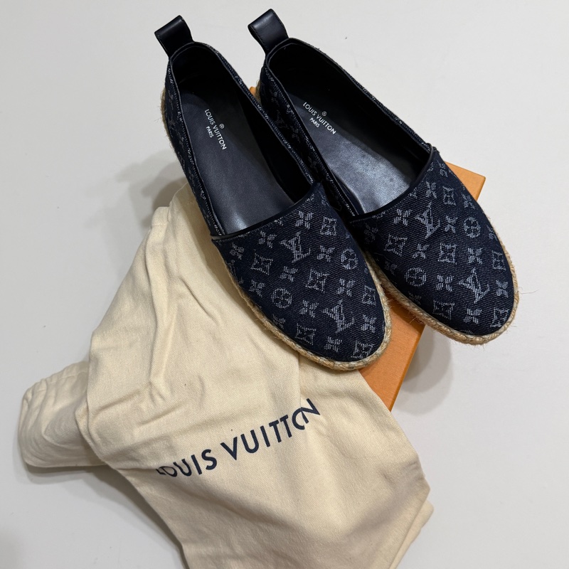 914intheair精品代購『只穿一次閒置』Lv Louis Vuitton 路易威登 單寧牛仔深藍漁夫鞋 草編鞋 38-26