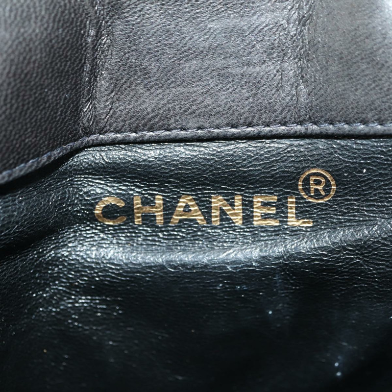 【日本直送】香奈兒 (CHANEL) 絎縫鏈條雙肩包,羊皮材質,金色/黑色,CC 標誌,貨號 BA12682SAV-28