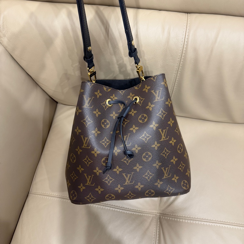 全新全配🈶購證❤️ lv #黑色拼老花 #水桶包 #NeoNoe #MM-2