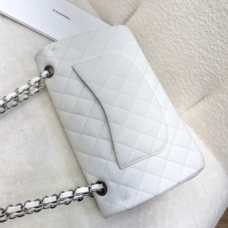 香奈兒CF25 CHANEL白色牛皮銀釦Classic Flap 25公分雙蓋口蓋包A01112 絕美現貨仙女包 🤍-18