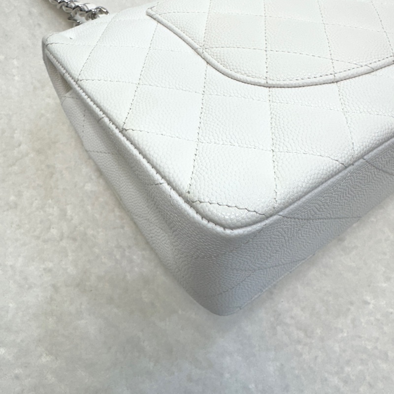 香奈兒CF25 CHANEL白色牛皮銀釦Classic Flap 25公分雙蓋口蓋包A01112 絕美現貨仙女包 🤍-24