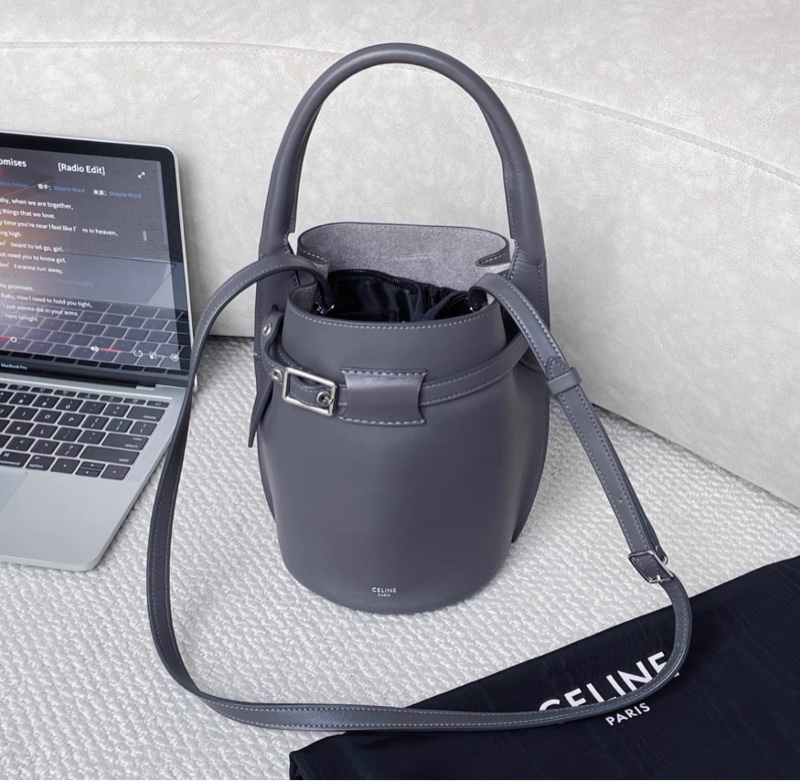 全新🈶購證❤️ celine #水桶包 #錫器灰色 #nano bigbag #bucket-1