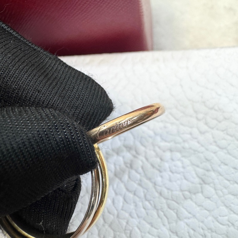 卡地亞Cartier 18K三色金Trinity小型款三環戒指CRB4235159 經典永恆現貨 💍-19