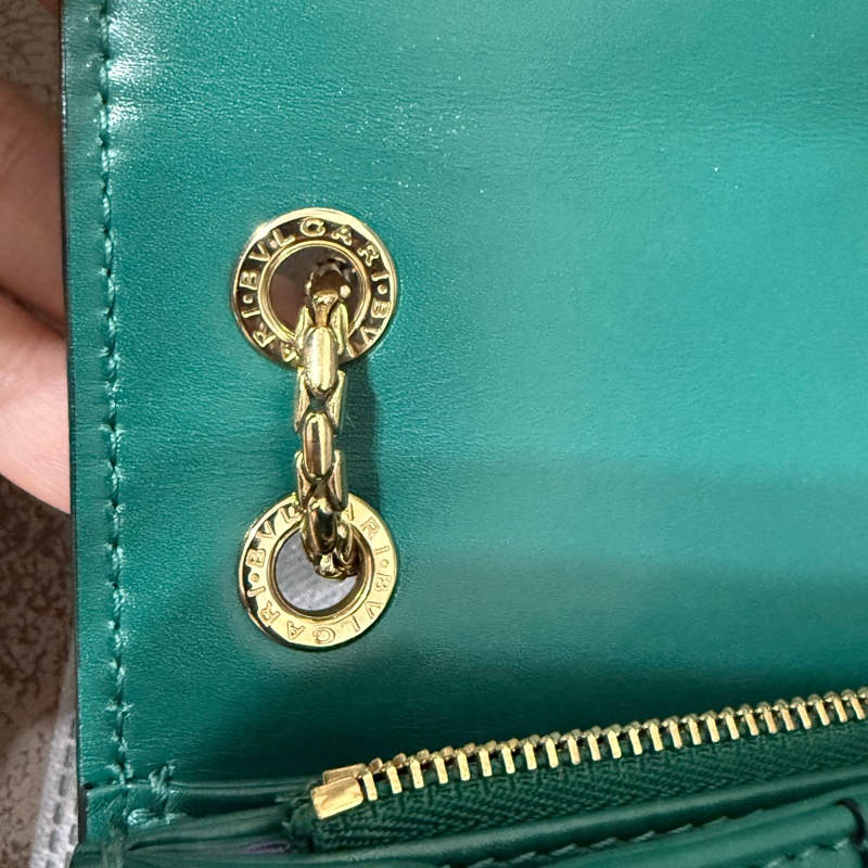 Bvlgari Serpenti Forever 蛇頭包中型牛皮純色蛇頭單肩包-18