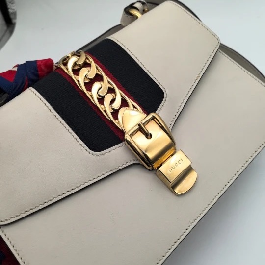 Gucci 塞尔维亚白色中号-11