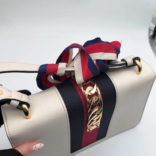 Gucci 塞尔维亚白色中号-12