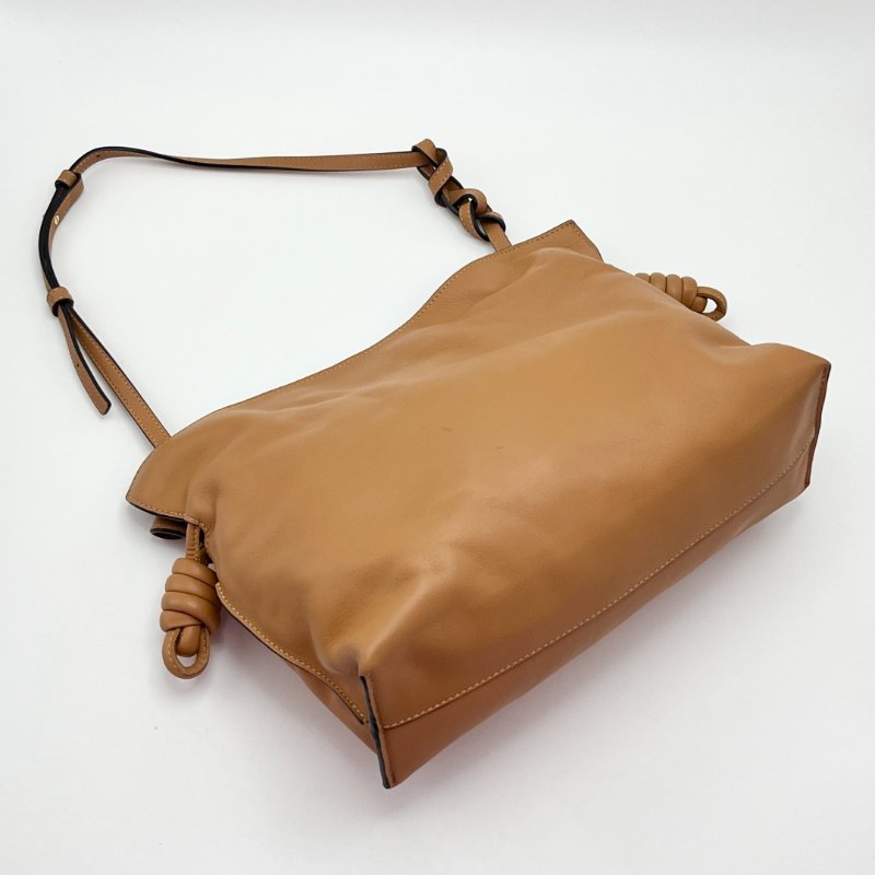 LOEWE Flamenco中號肩背斜背福袋包30*24*9 98新配件塵袋-3