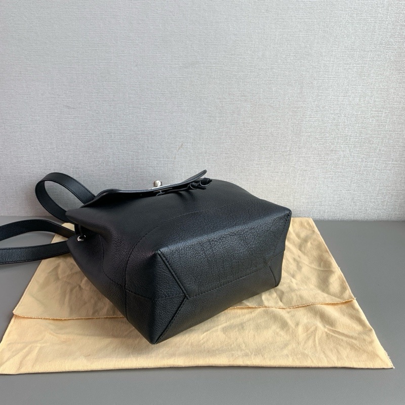 👜LV Lockme|黑銀雙肩包|98新|簡約耐看黑銀百搭-4