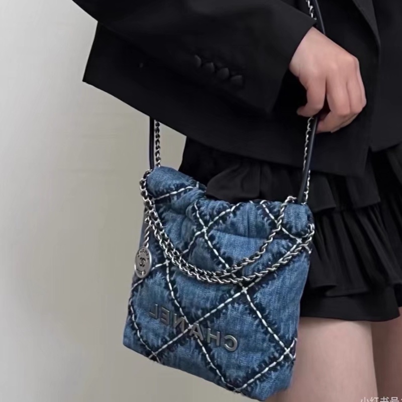 絕美百搭😍99新🈶購證✨Chanel香奈兒24P春夏系列牛仔格紋鏈條22bag迷你mini垃圾袋單肩斜挎包-10