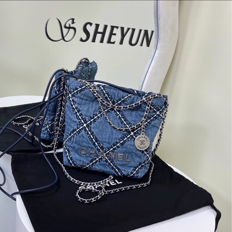 絕美百搭😍99新🈶購證✨Chanel香奈兒24P春夏系列牛仔格紋鏈條22bag迷你mini垃圾袋單肩斜挎包-13