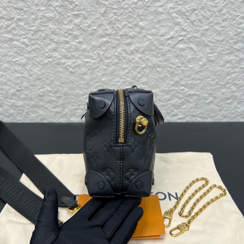98新LV路易威登Petite Malle Souple系列黑色全皮軟盒子-3