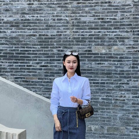 FENDI 老花帆布法棍Baguettemini手提斜背包19*11*5 98新配件塵袋