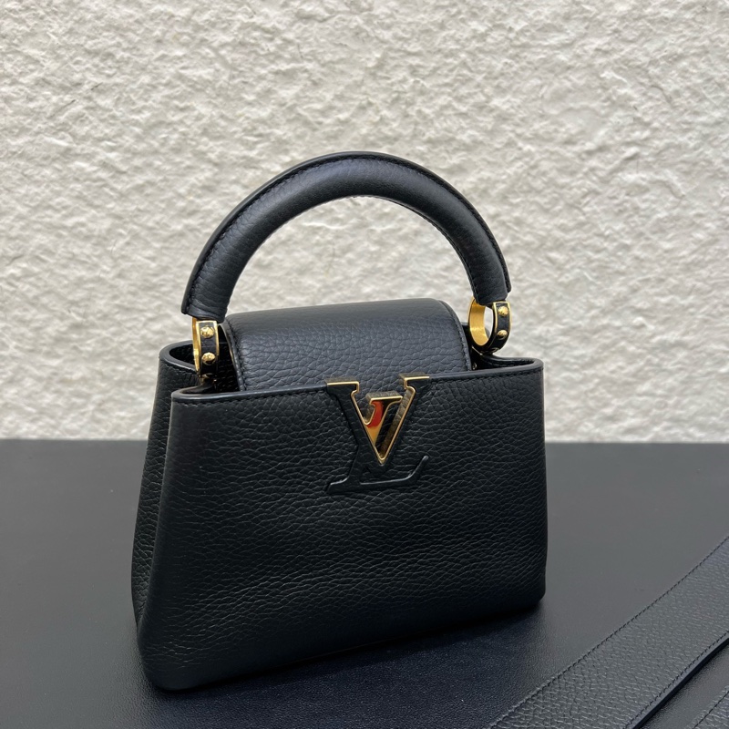 99新LV路易威登Capuciness mini黑色金扣手提包-5