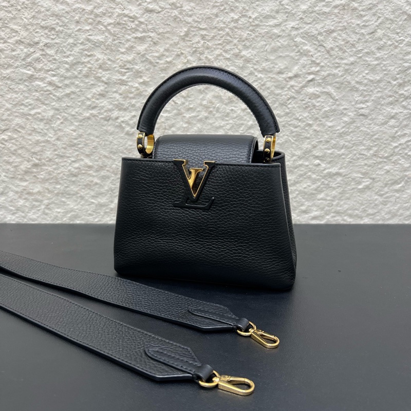 99新LV路易威登Capuciness mini黑色金扣手提包-7