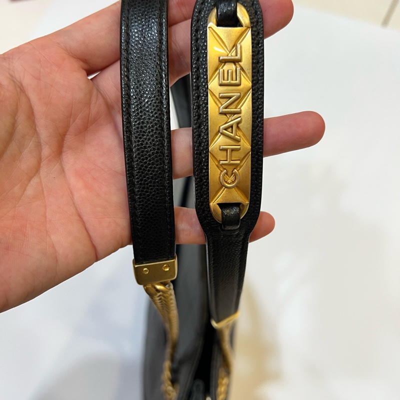 Chanel黑色荔枝牛皮托特包/晶片款-3