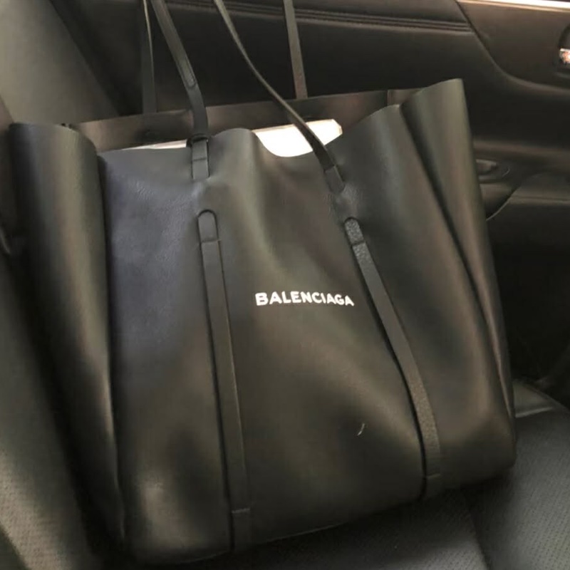 Balenciaga巴黎世家經典黑牛皮Logo標誌托特包-0