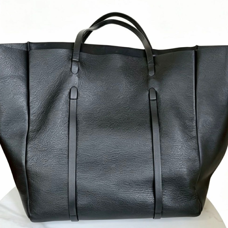 Balenciaga巴黎世家經典黑牛皮Logo標誌托特包-13