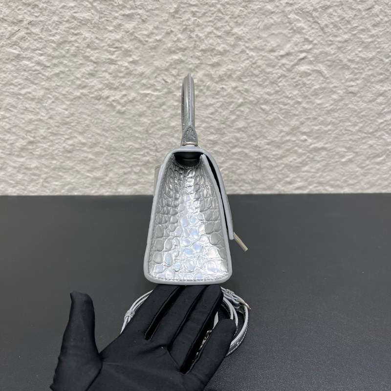 Balenciaga巴黎世家hourglass 銀色鰐魚紋牛皮沙漏包-2