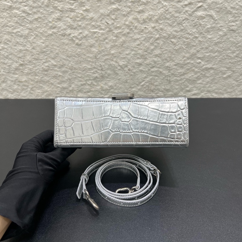 Balenciaga巴黎世家hourglass 銀色鰐魚紋牛皮沙漏包-4