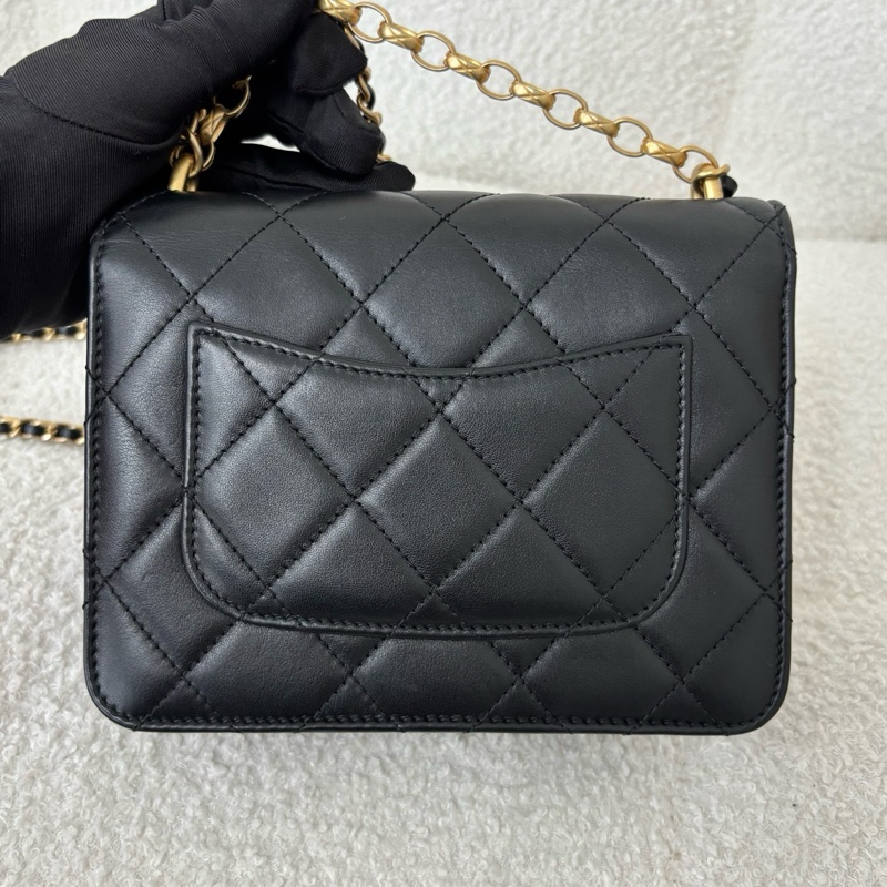 99新✨Chanel香奈兒 巴洛克扣牛皮珍珠小方包斜挎包 金扣30開💛正品-4