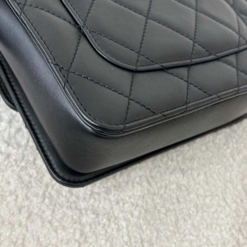 99新✨Chanel香奈兒 巴洛克扣牛皮珍珠小方包斜挎包 金扣30開💛正品-8
