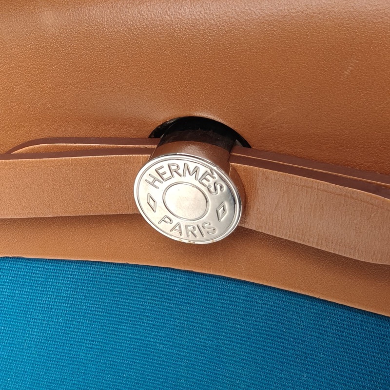 HERMES Herbag31伊茲密爾藍帆布/牛皮C刻銀扣-4