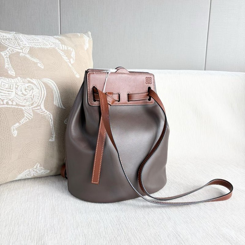 Loewe lazo雙肩帶水桶包斜背包 棕褐色拼焦糖色 23*28*17 98新配件塵袋-3