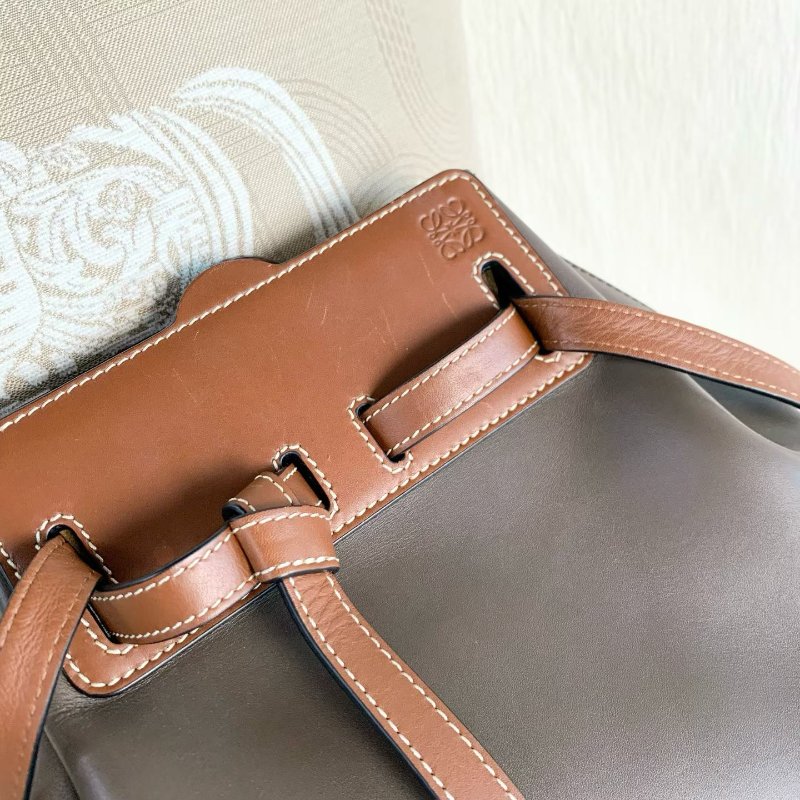 Loewe lazo雙肩帶水桶包斜背包 棕褐色拼焦糖色 23*28*17 98新配件塵袋-6