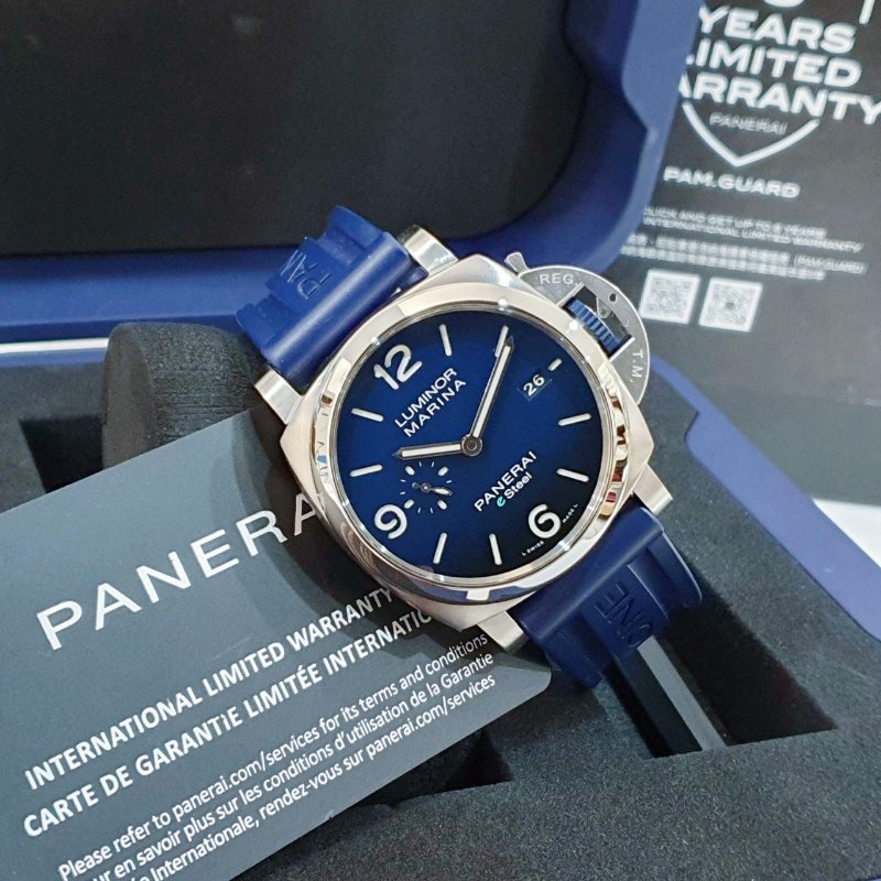 【大眾名錶】PANERAI沛納海 PAM01157 2022/07 保固至2030/08 深海漸層藍面盤 三明治面盤 藍色龍頭 原廠帶扣 B1330-1