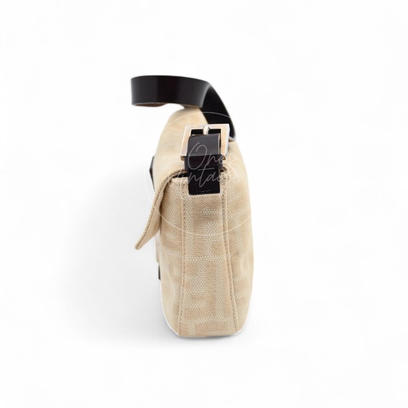 中古 Fendi Zucca Baguette 經典米白象牙色帆布法棍包-2