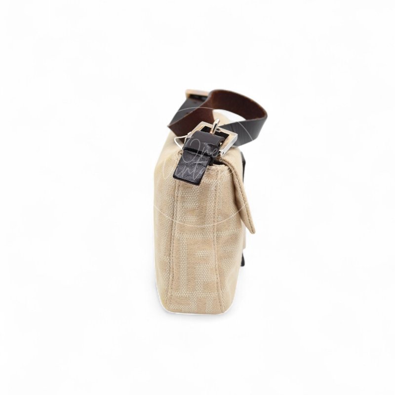 中古 Fendi Zucca Baguette 經典米白象牙色帆布法棍包-4