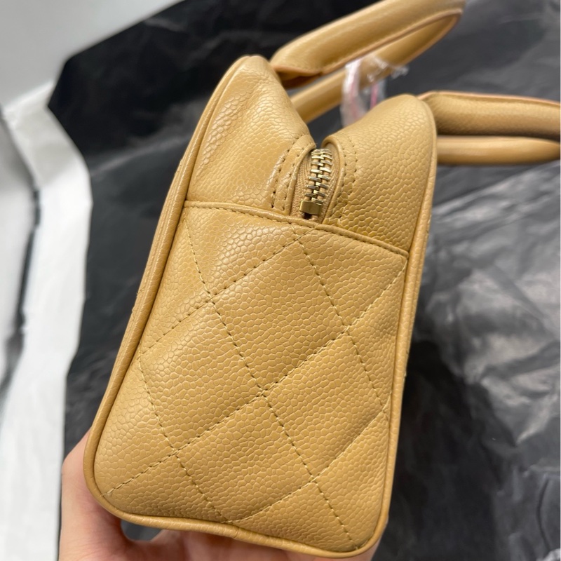 Chanel/香奈兒 03P中古奶茶色保齡球小號 8開 27cm-1