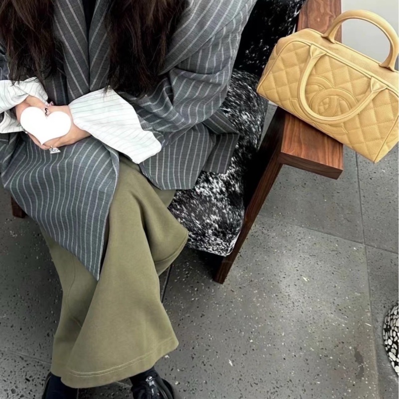 Chanel/香奈兒 03P中古奶茶色保齡球小號 8開 27cm-7