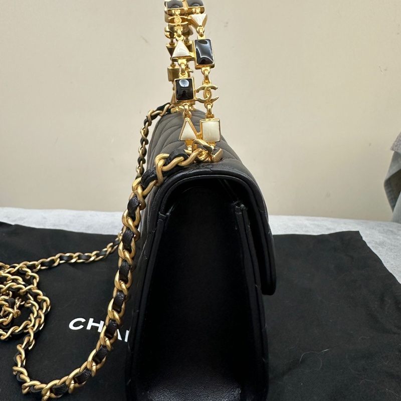 Chanel 22B 琺瑯手柄 中號-7