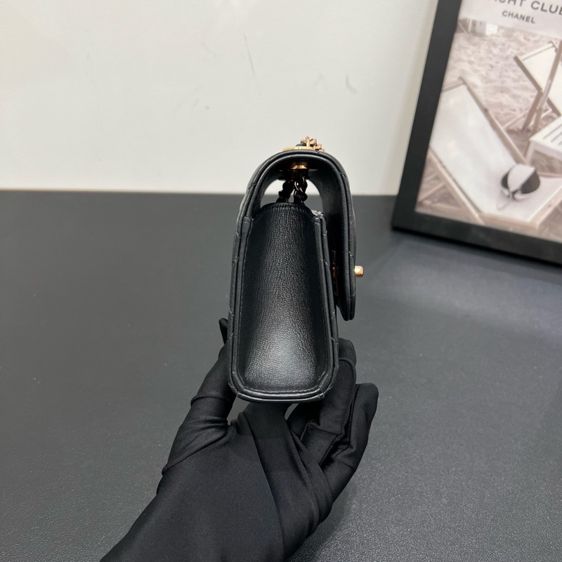 Chanel香奈兒22C黑金羊皮mini鏈條包單肩斜挎包-2