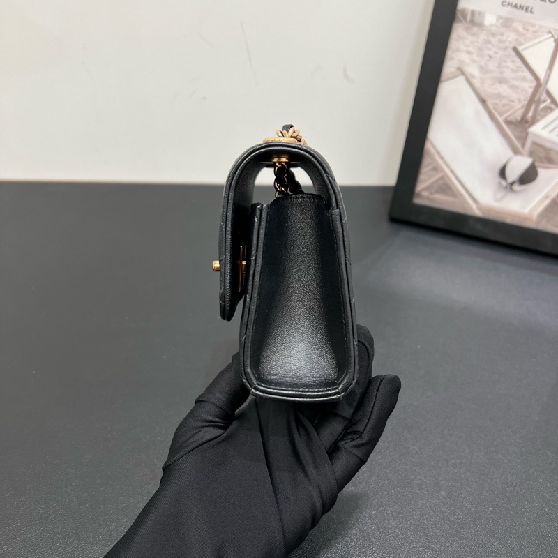 Chanel香奈兒22C黑金羊皮mini鏈條包單肩斜挎包-3