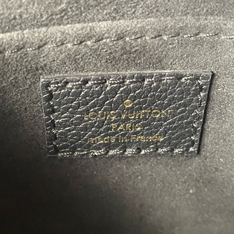 路易威登 Petite Sac Plat Monogram Empreinte 肩背包 M81417 黑色-11