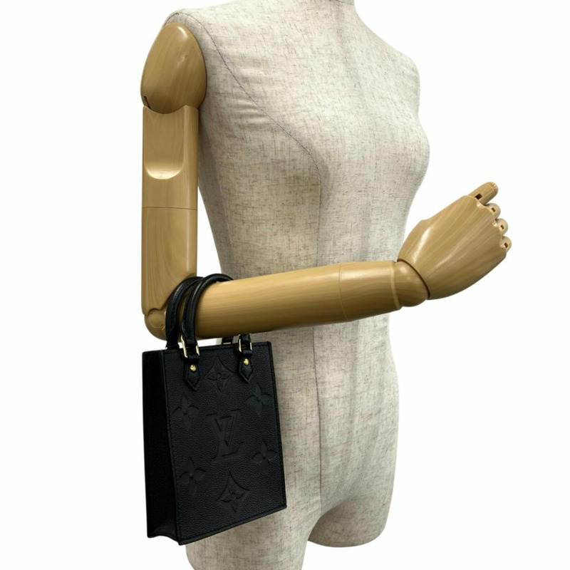 路易威登 Petite Sac Plat Monogram Empreinte 肩背包 M81417 黑色-16