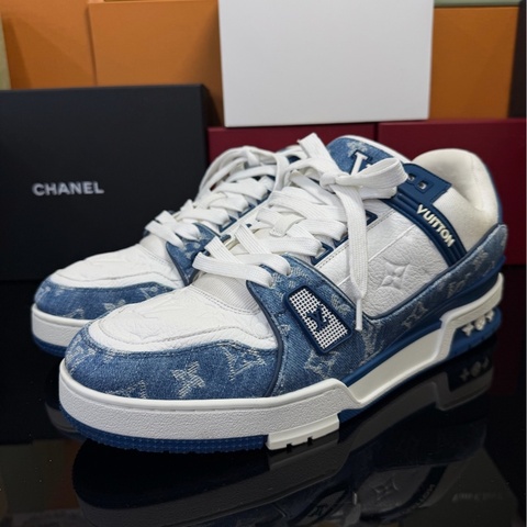 路易威登/Louis Vuitton  男鞋 97新 43碼