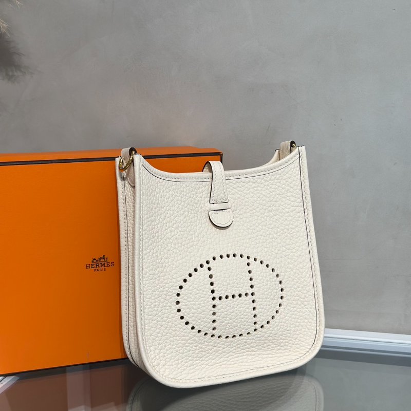 HERMES Mini Evelyne - Nata I2 奶油白金配波點背帶 Z-2