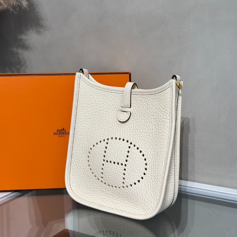 HERMES Mini Evelyne - Nata I2 奶油白金配波點背帶 Z-3