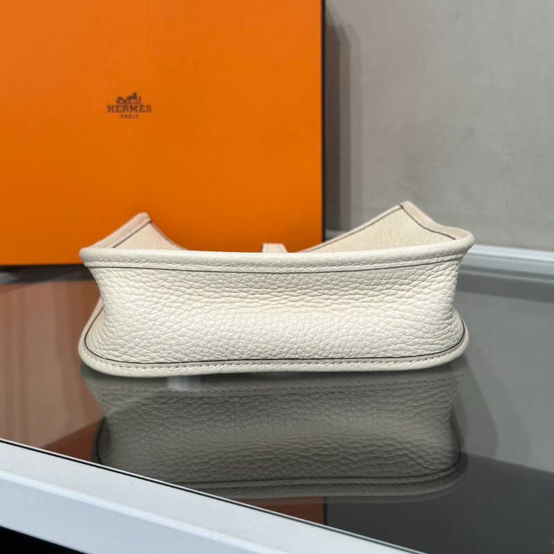 HERMES Mini Evelyne - Nata I2 奶油白金配波點背帶 Z-5