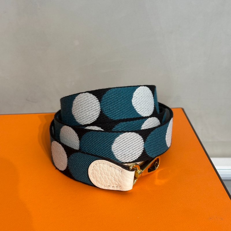 HERMES Mini Evelyne - Nata I2 奶油白金配波點背帶 Z-7