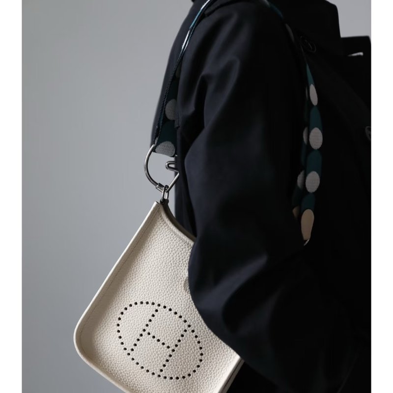 HERMES Mini Evelyne - Nata I2 奶油白金配波點背帶 Z-11