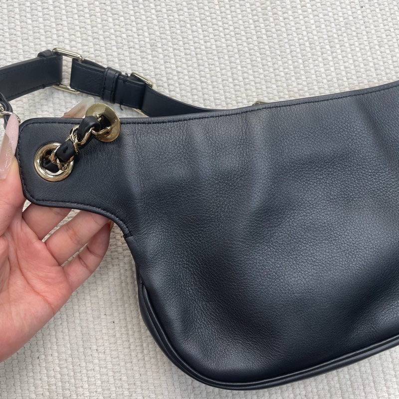 CHANEL香奈兒黑金羊皮腰包 28開有卡。-17