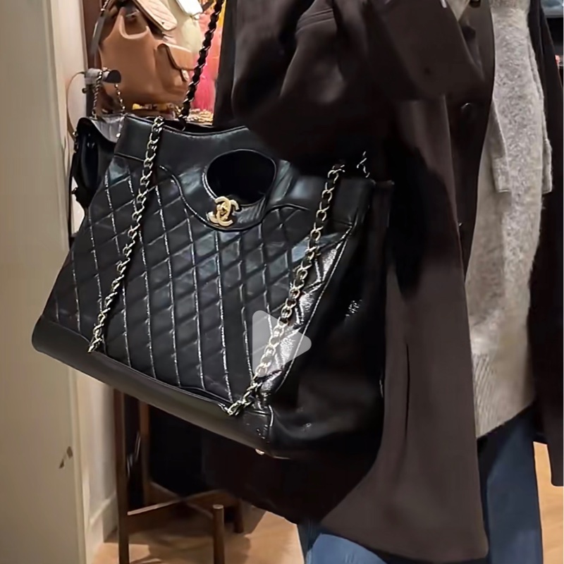 Chanel 31 Bag 大號雙鏈條肩背托特包|24SS大型購物包|晶片款-6