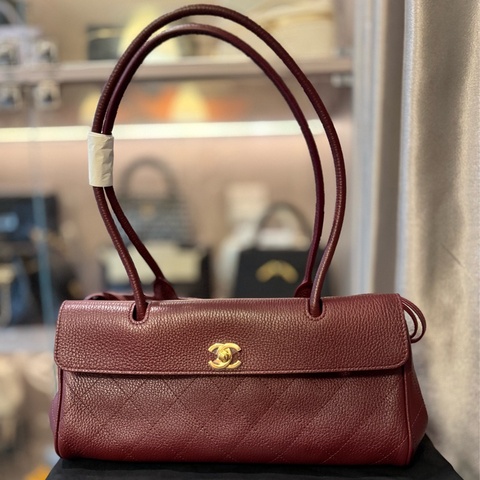 Chanel Burgundy 法棍包