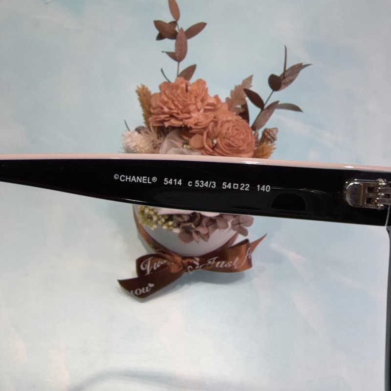 CHANEL 黑米色蝴蝶形太陽眼鏡-6