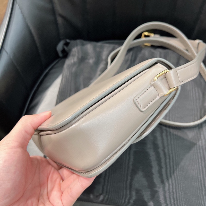 Celine/賽琳Teen Triomphe凱旋門box豆腐包-4