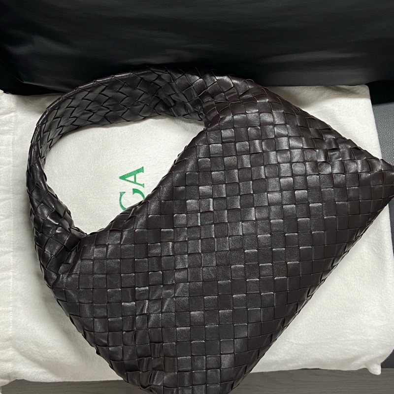 99新Bottega Veneta葆蝶家Hobo腋下包 巧克力色～新款热门-1